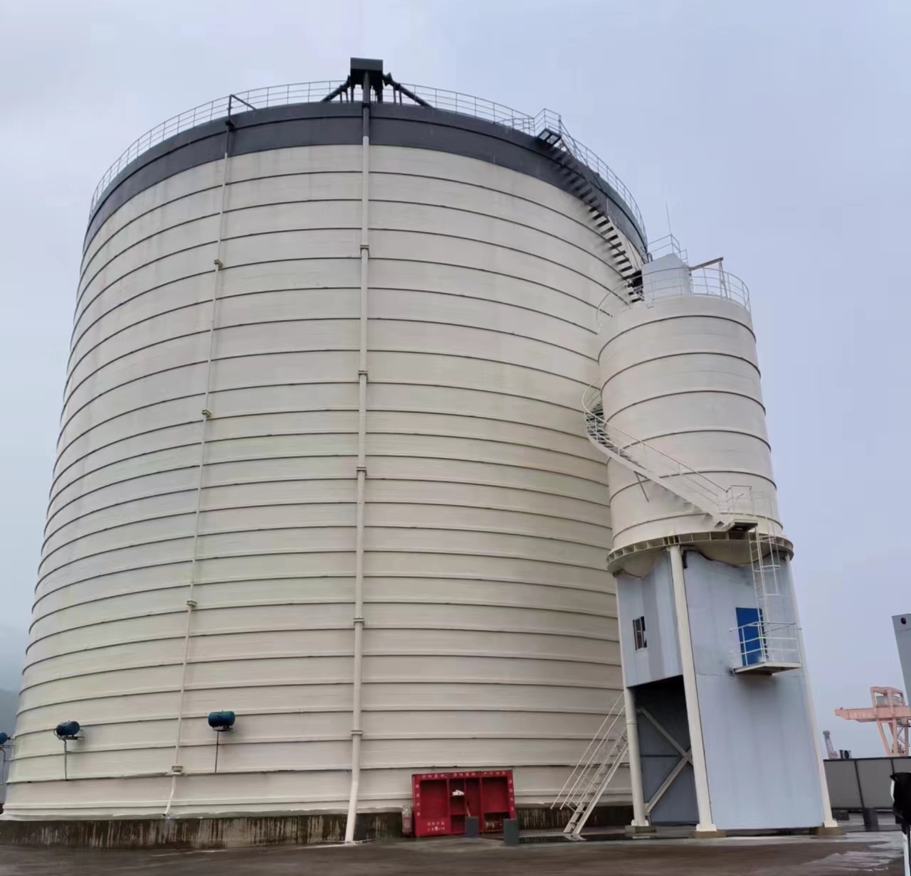 麦盖提10万吨水泥钢板库